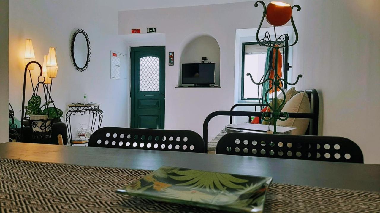 הוילה פארו Happy Terrace Downtown Tiny House 100% Portuguese מראה חיצוני תמונה